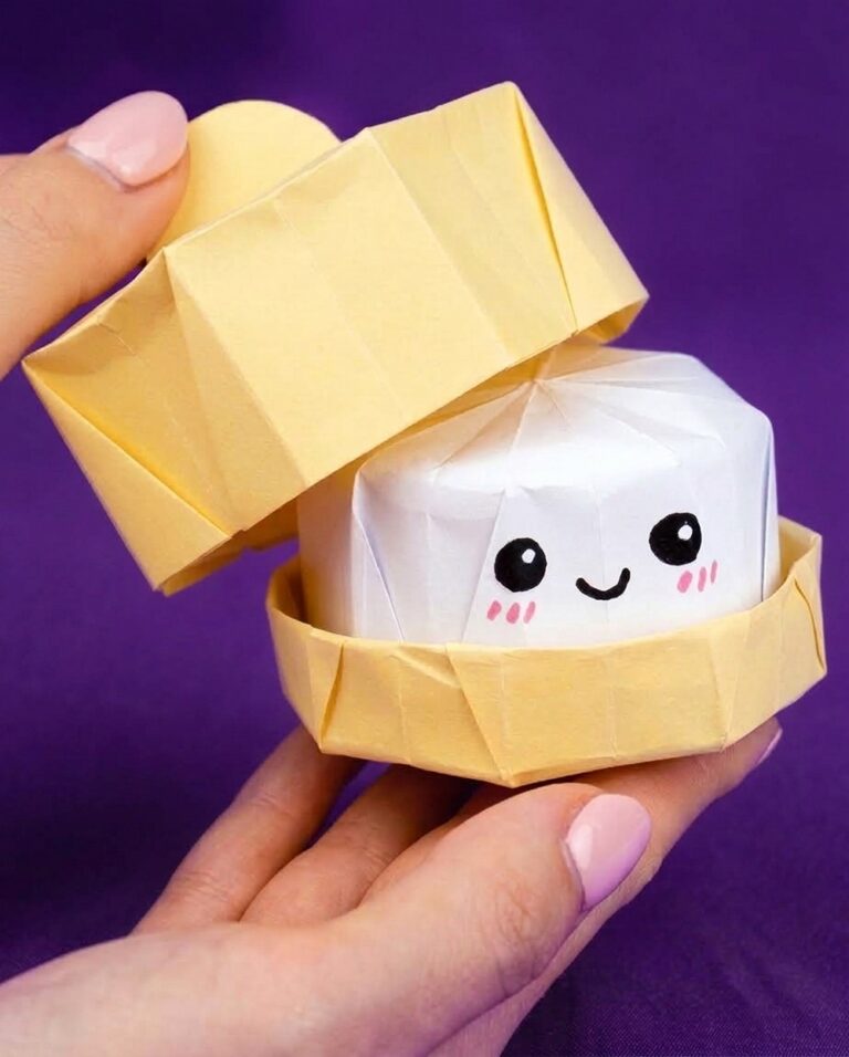  Origami Dumpling in A Steamer Basket of Paper 
